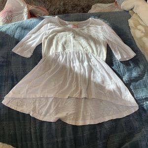 Sparkled white shirt